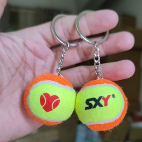 Tennisbal sleutelhanger met eigen logo